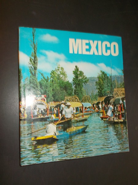 BUSTAMENTE, EDGAR & ROME, JESUS, - Mexico. (English text).