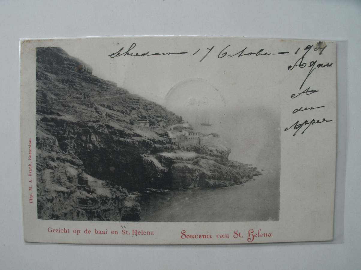 postcard. ansichtkaart. postkarte. - Souvenir van St. Helena. Gezicht op de baai van St. Helena.