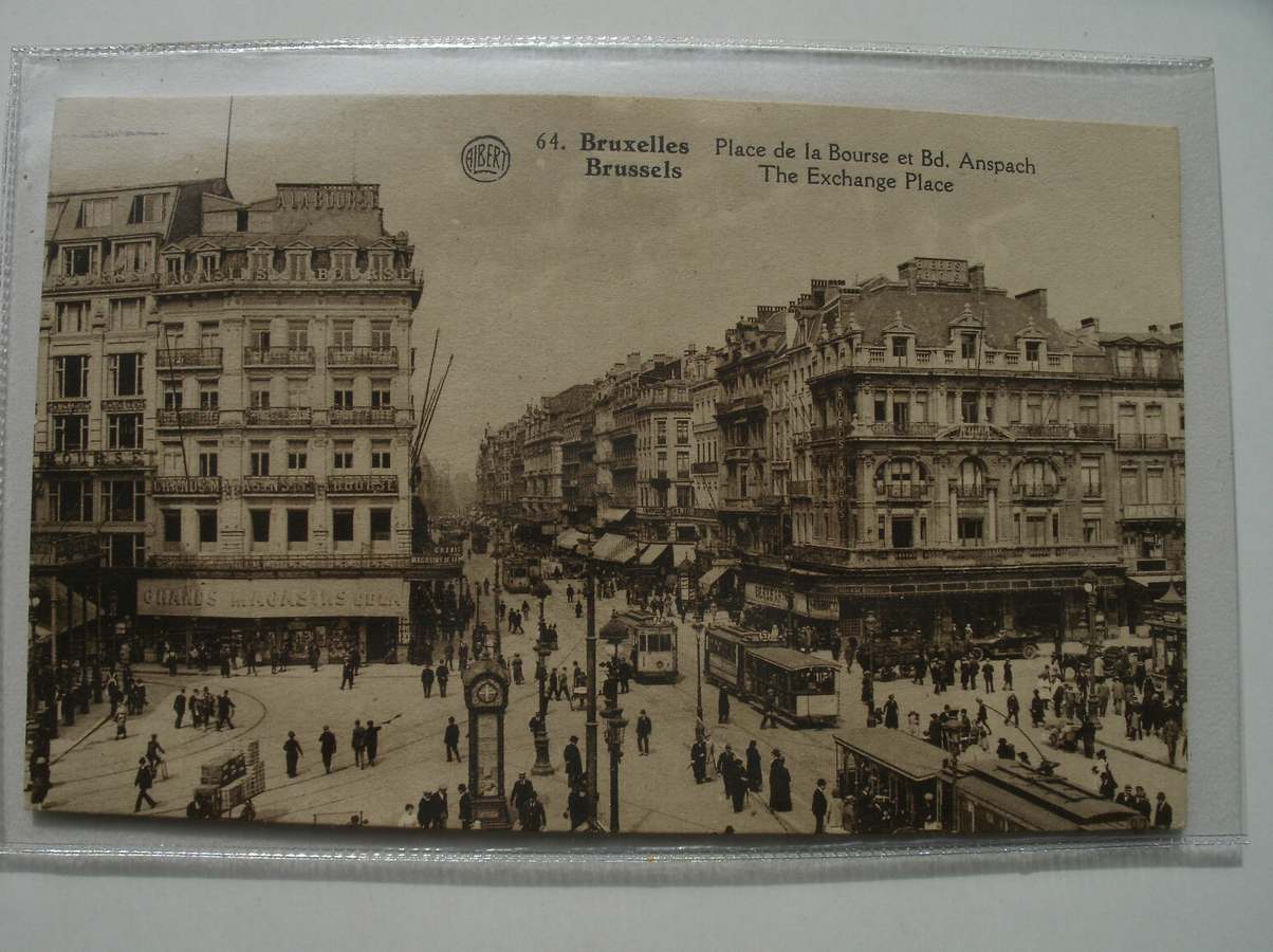postcard. ansichtkaart. postkarte. - Bruxelles. Brussels. Place de la Bourse et Bd. Anspach. The exchange rate. (with trams)