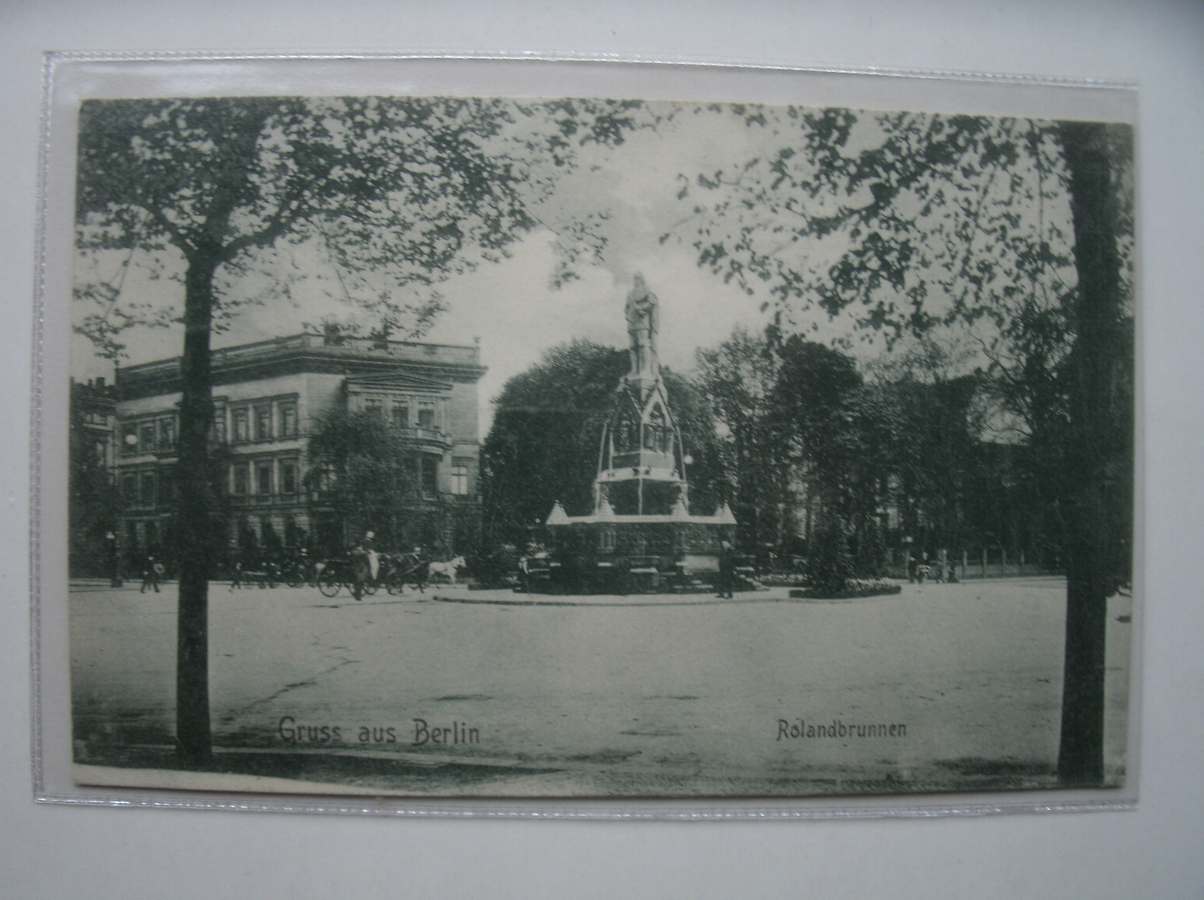 postcard. ansichtkaart. postkarte. - Gruss aus Berlin. Rolandbrunnen.