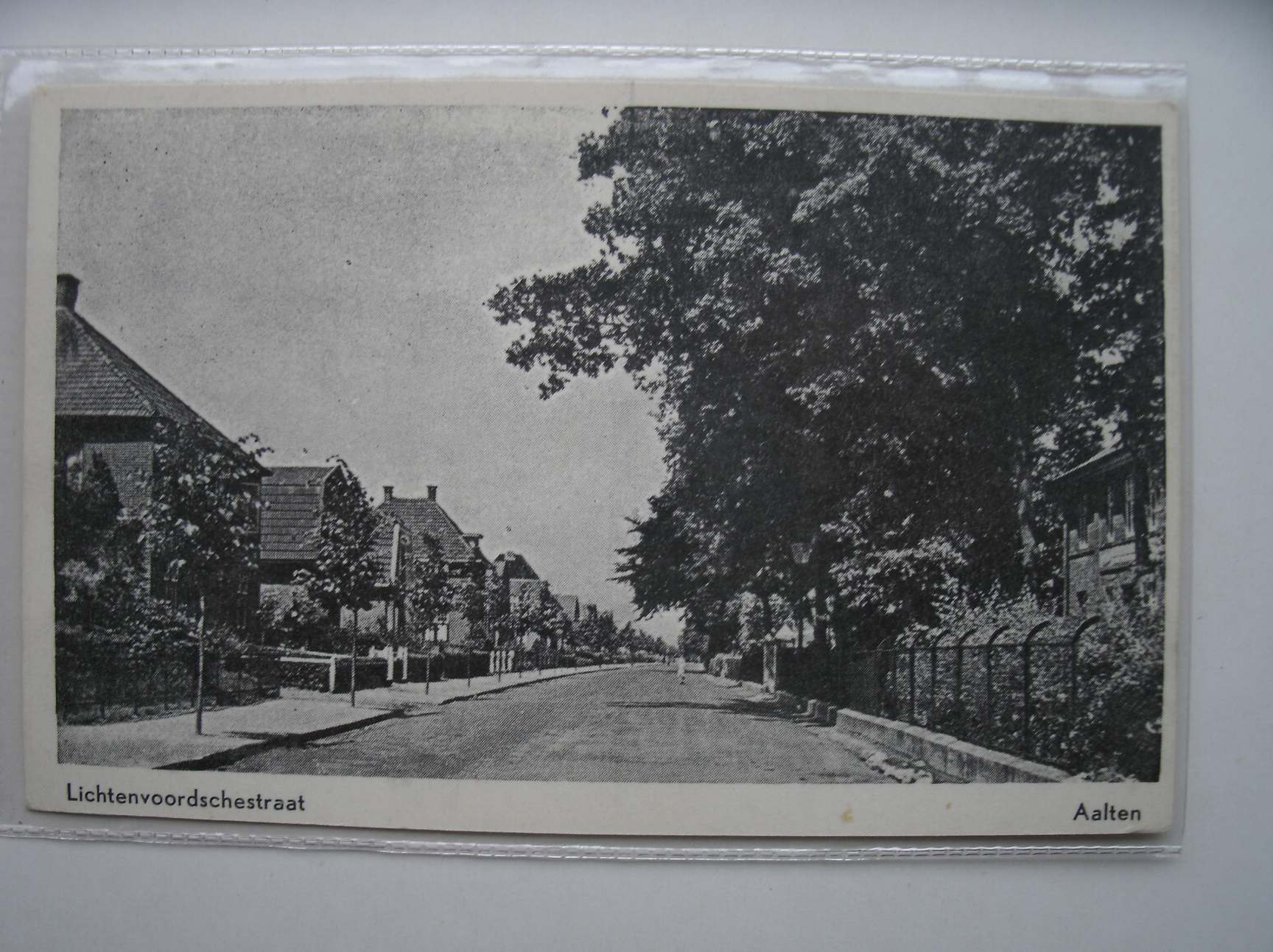 postcard. ansichtkaart. postkarte. - Lichtenvoordschestraat. Aalten.