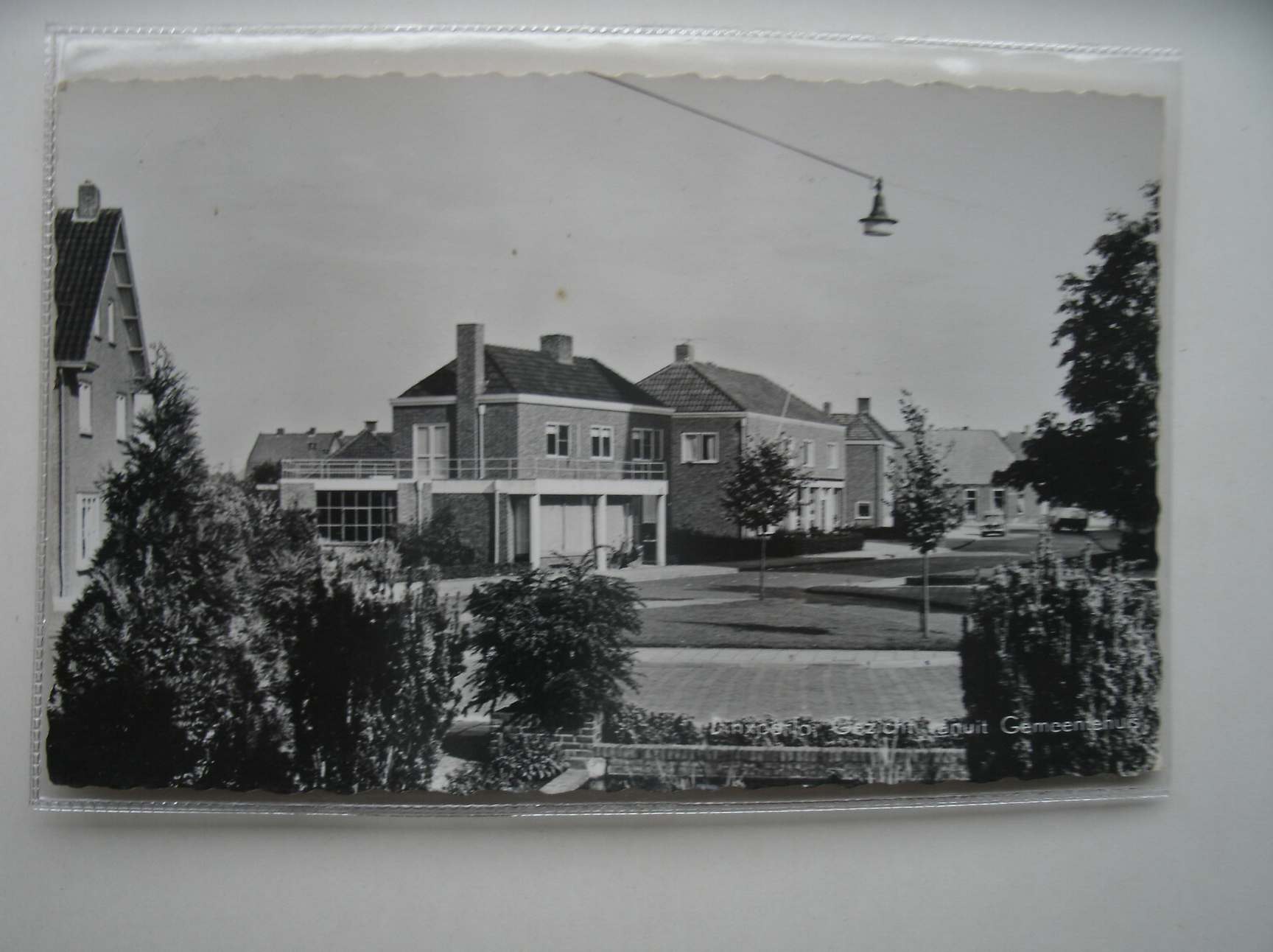 postcard. ansichtkaart. postkarte. - Dinxperlo. Gezicht vanuit Gemeentehuis.