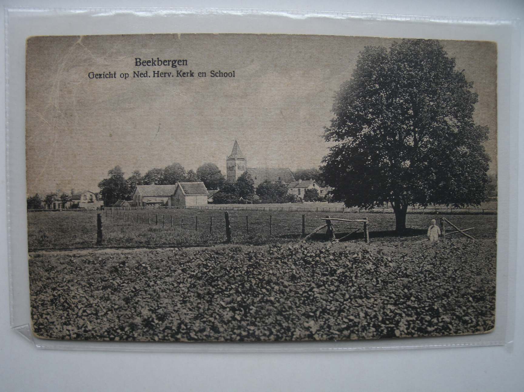 postcard. ansichtkaart. postkarte. - Beekbergen. Gezicht op Ned.Herv. Kerk en School.