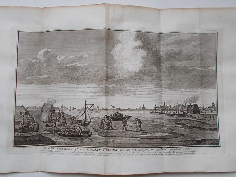 antique print (prent) - De Zel-neering of het darink-delven, zoals het oudtijds in Zeeland geoefend werd. (Zout delven)