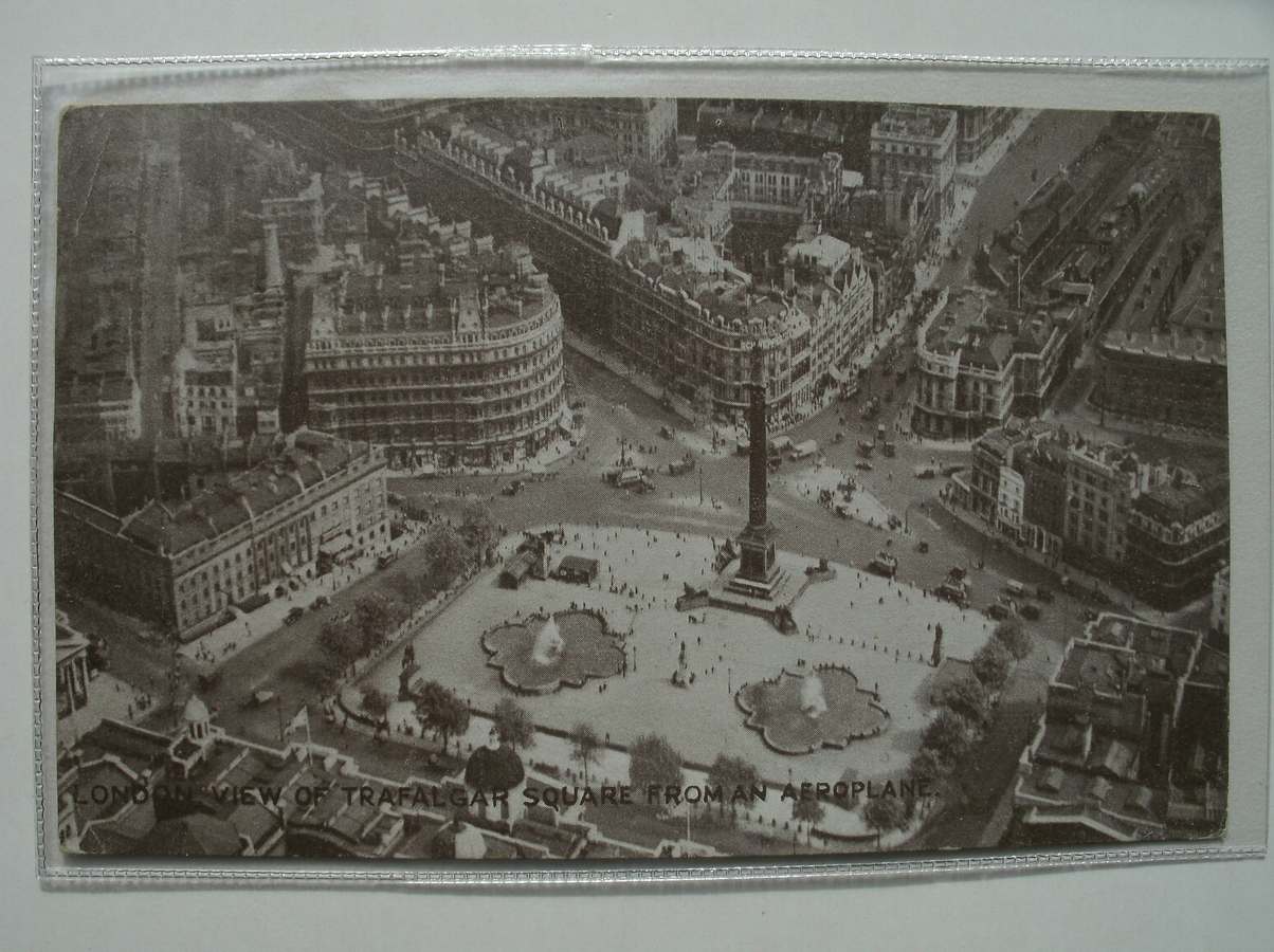 postcard. - London. View of Trafalgar Square from an aeroplane.