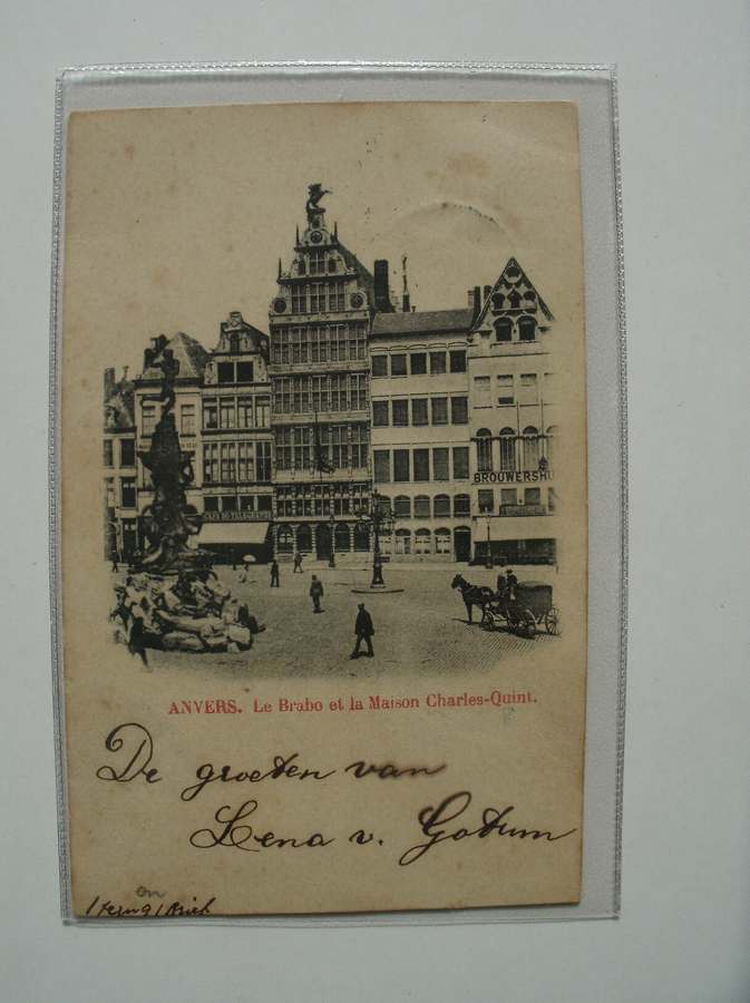 postcard. - Anvers. Antwerpen. Le Brabo et la maison Charles-Quint.