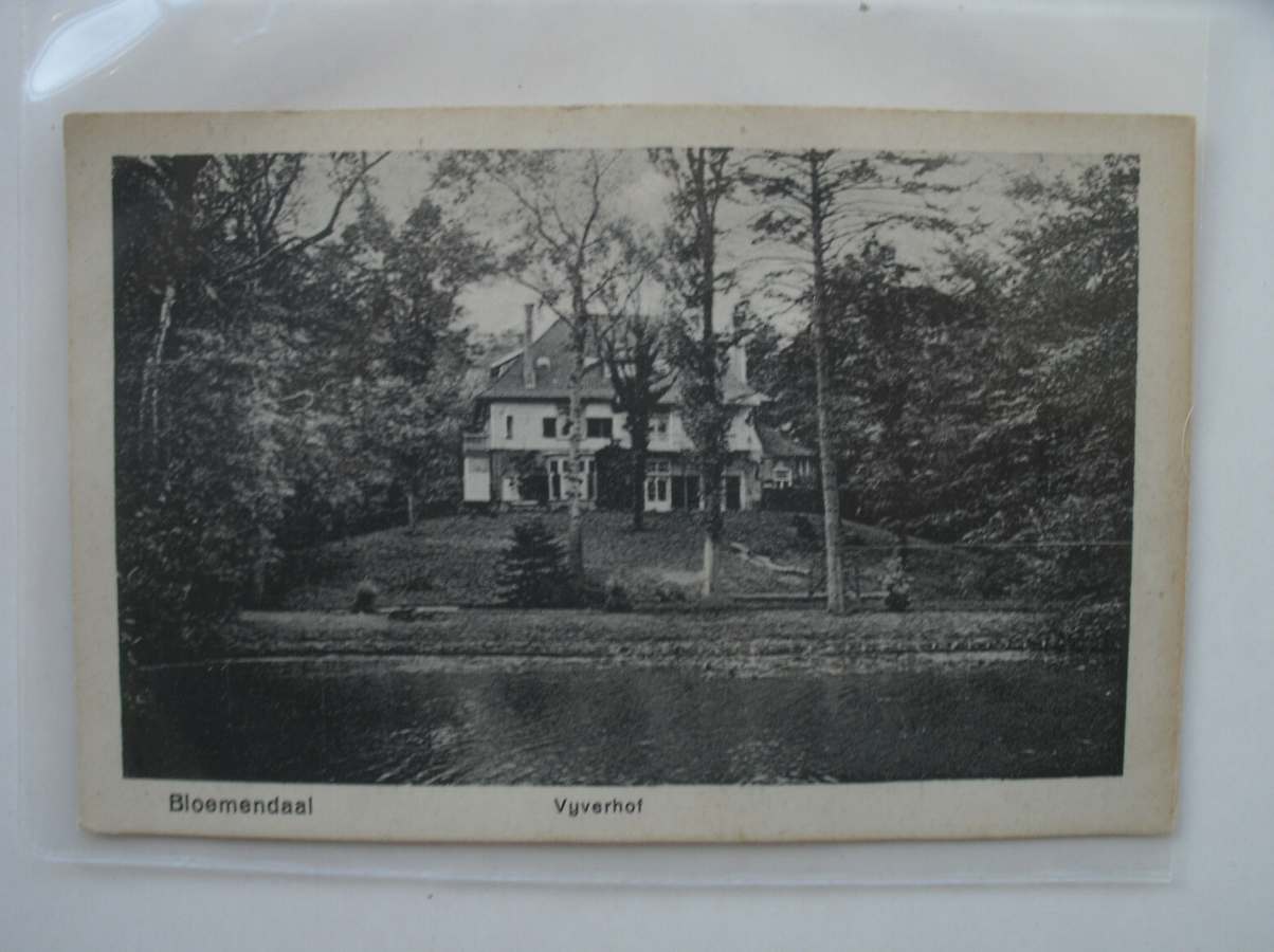 postcard. ansichtkaart. postkarte. - Bloemendaal. Vijverhof.