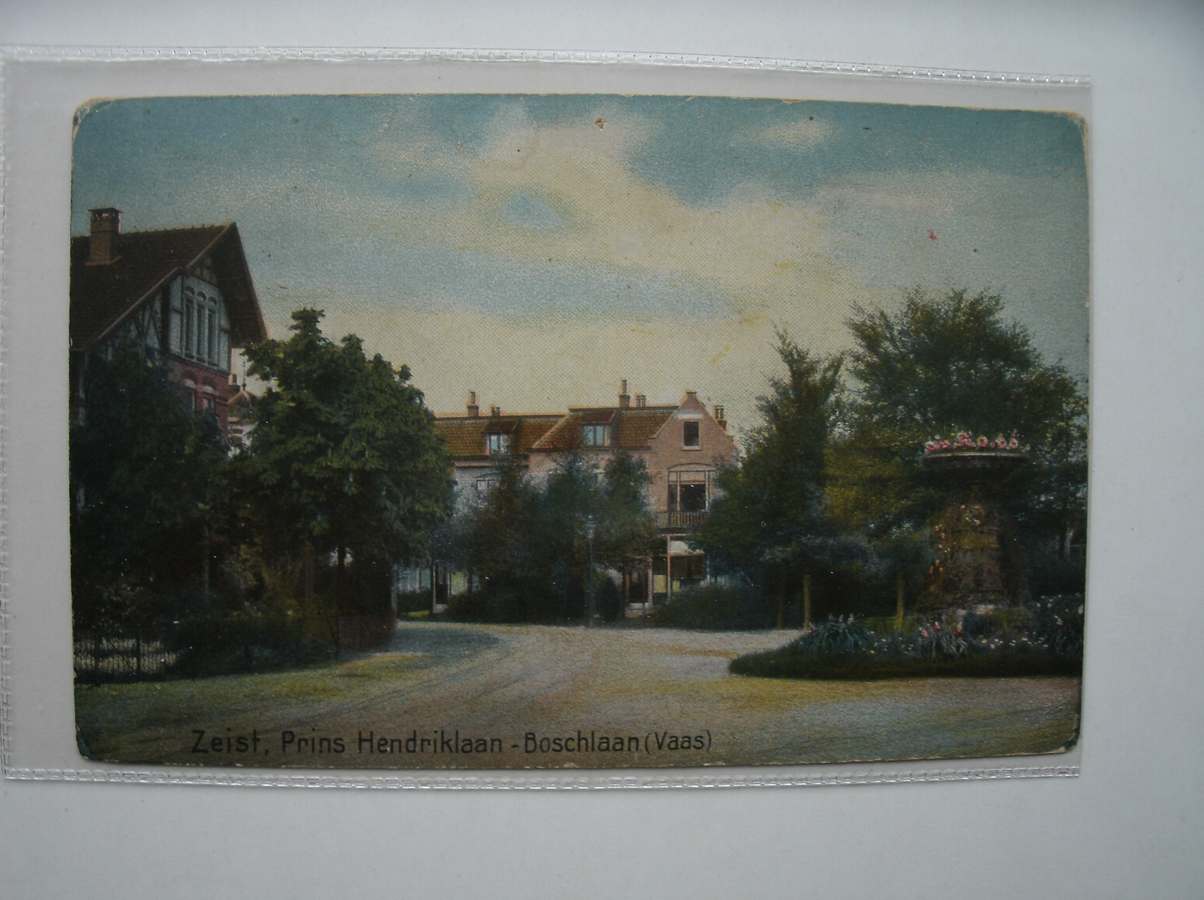 postcard. ansichtkaart. postkarte. - Zeist. Prins Hendriklaan-Boschlaan (Vaas).