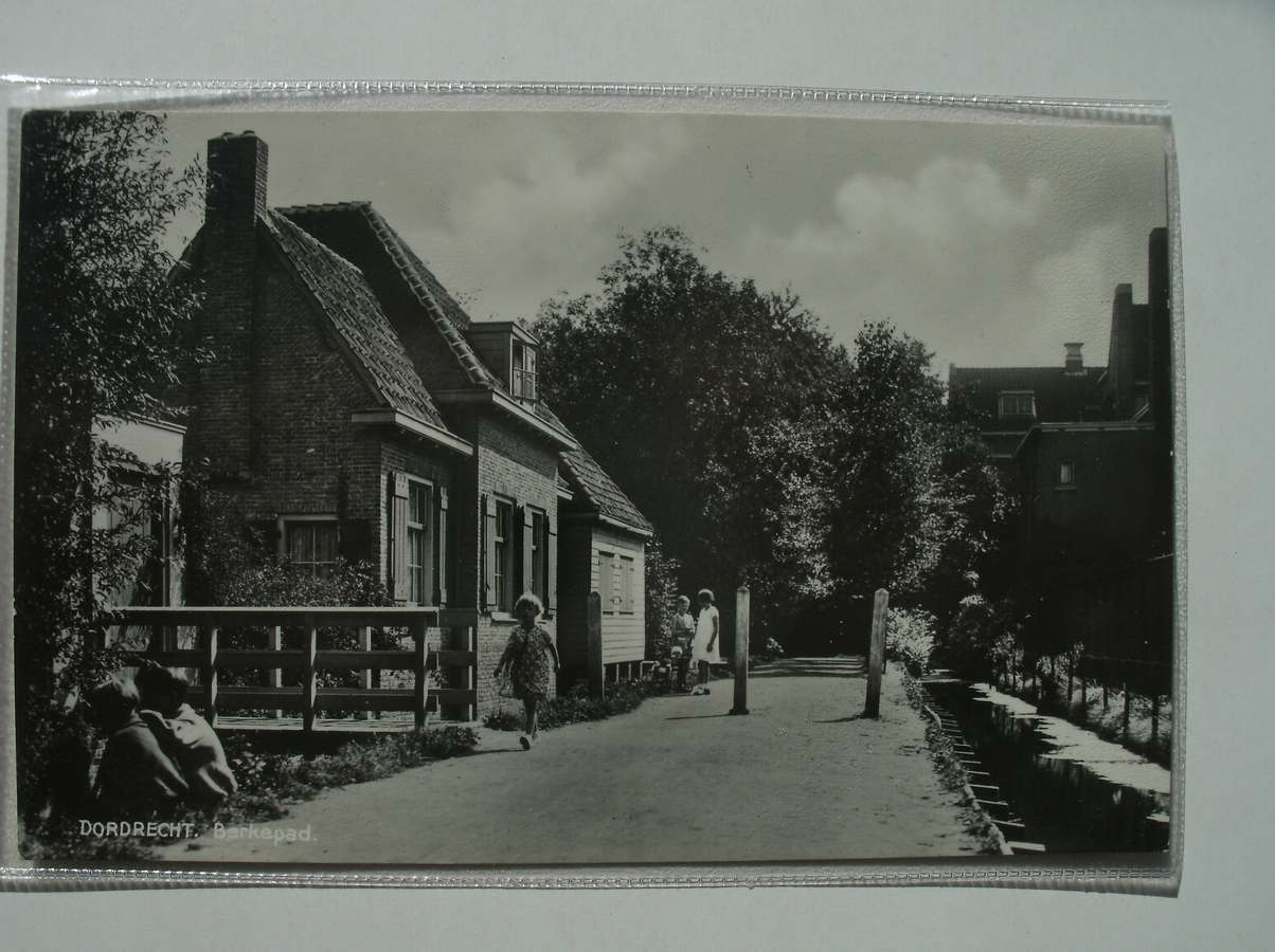 postcard. ansichtkaart. postkarte. - Dordrecht. Berkepad.