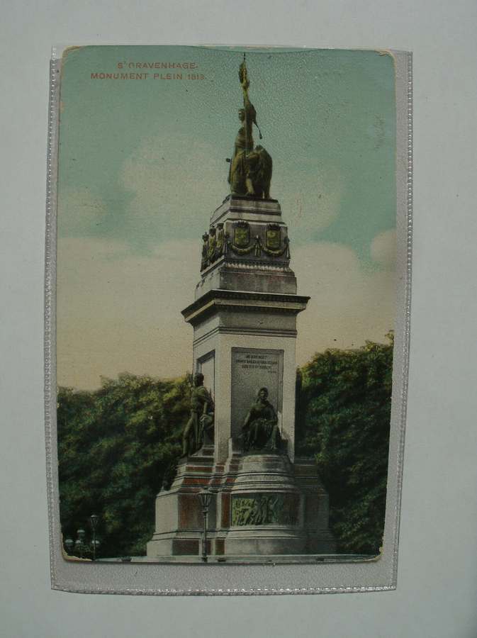 postcard. ansichtkaart. postkarte. - `s Gravenhage. Monument plein 1813.