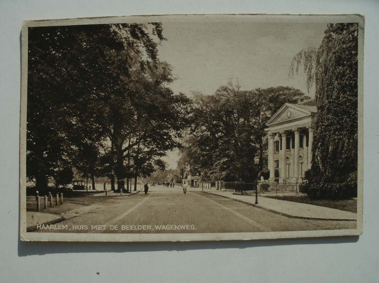 postcard. ansichtkaart. postkarte. - Haarlem. Huis met de beelden. Wagenweg.