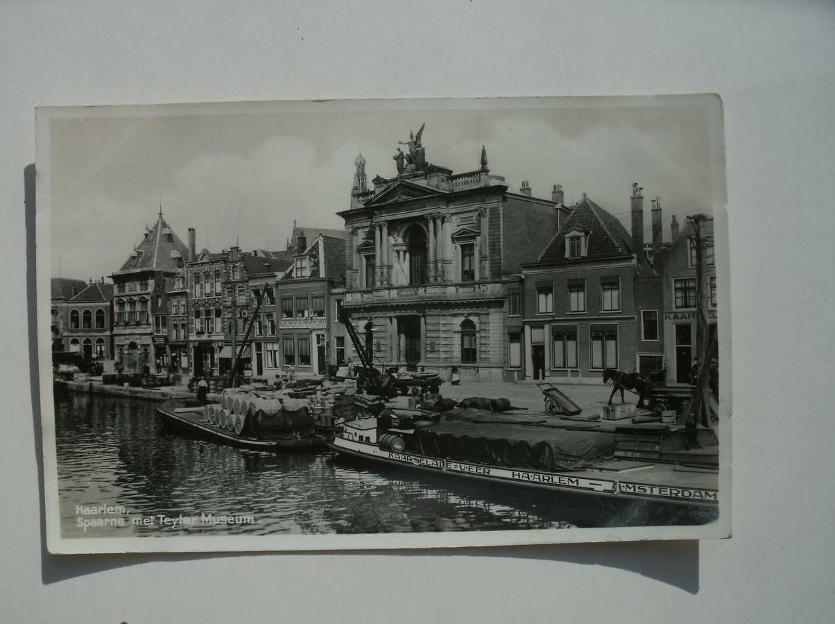 postcard. ansichtkaart. postkarte. - Haarlem. Spaarne met Teyler Museum.