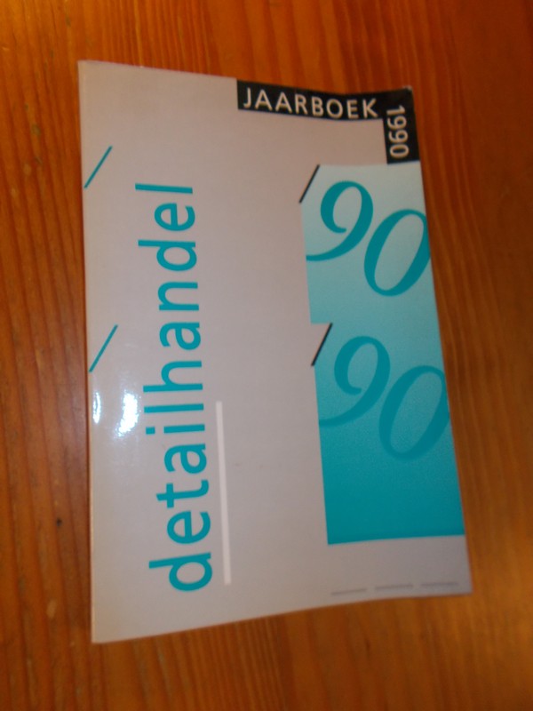 RED. - Jaarboek detailhandel 1990.