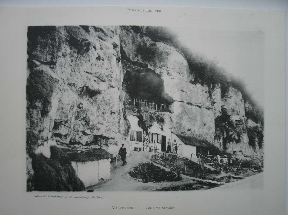 antique print (prent) - Valkenburg. Grotwoningen.