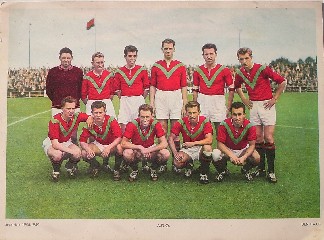 red. - Esso Voetbalplaat ADO Den Haag.