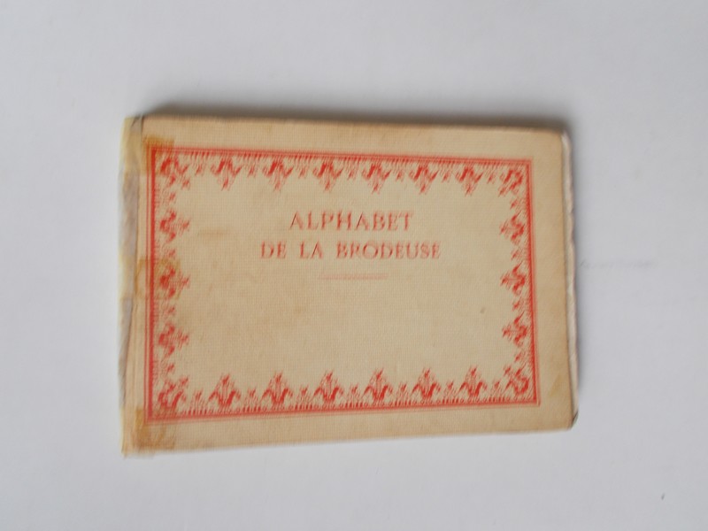 (ed.), - Alphabet de la Brodeuse.