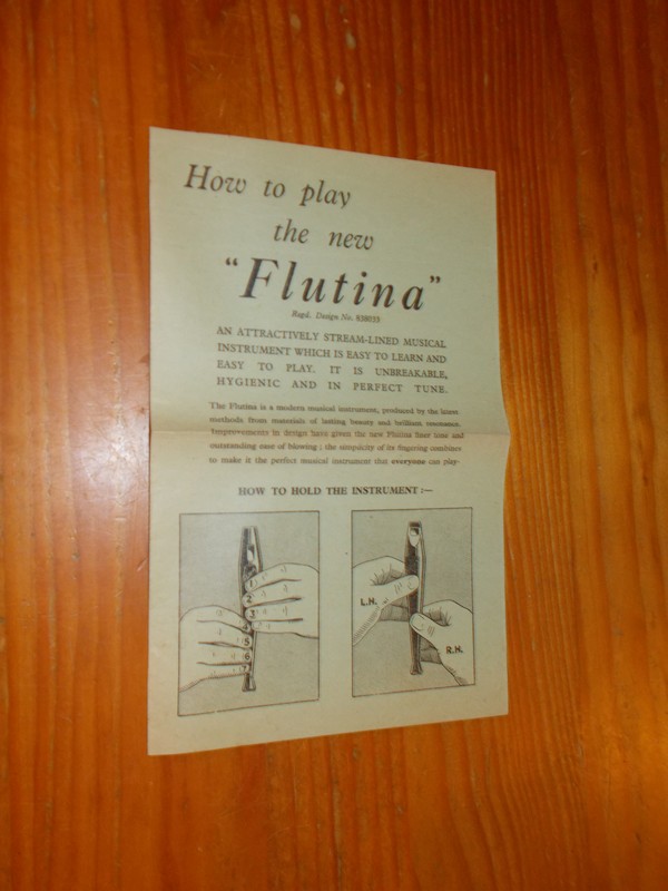 nn - How to play the new Flutina. An attractive stream-lined musical instrument (..).