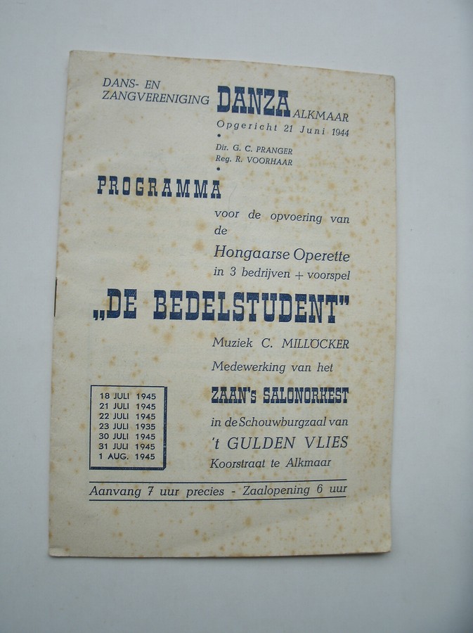 red. - Operettevereniging Danza Alkmaar. Programma Hongaarse Operette De Bedelstudent.