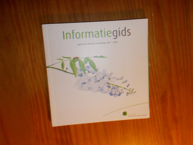 red. - Informatiegids. Gemeente Utrechtse Heuvelrug 2011-2012.