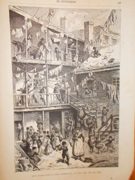 antique print (prent) - Eene binnenplaats in een achterbuurt in New-York.