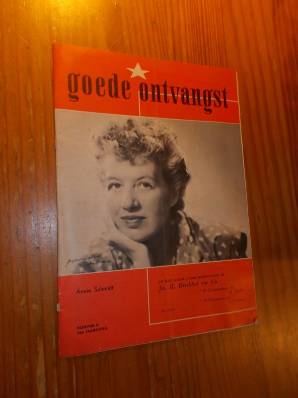 red. - Goede ontvangst. Tijdschrift.