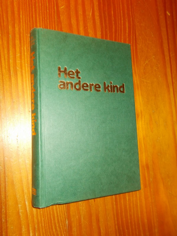 LIEBEEK-HOVING, IETJE, - Het andere kind.