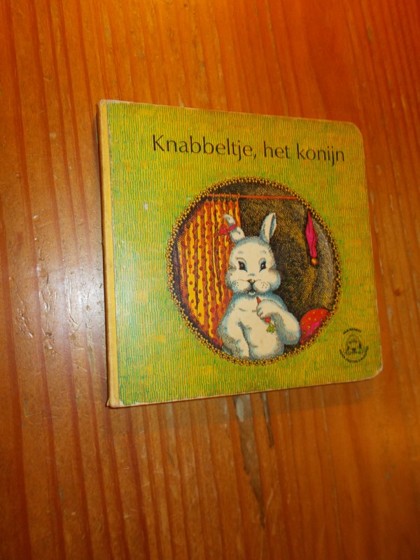 VERHAGEN-WESSELS, I., - Knabbeltje het konijn.