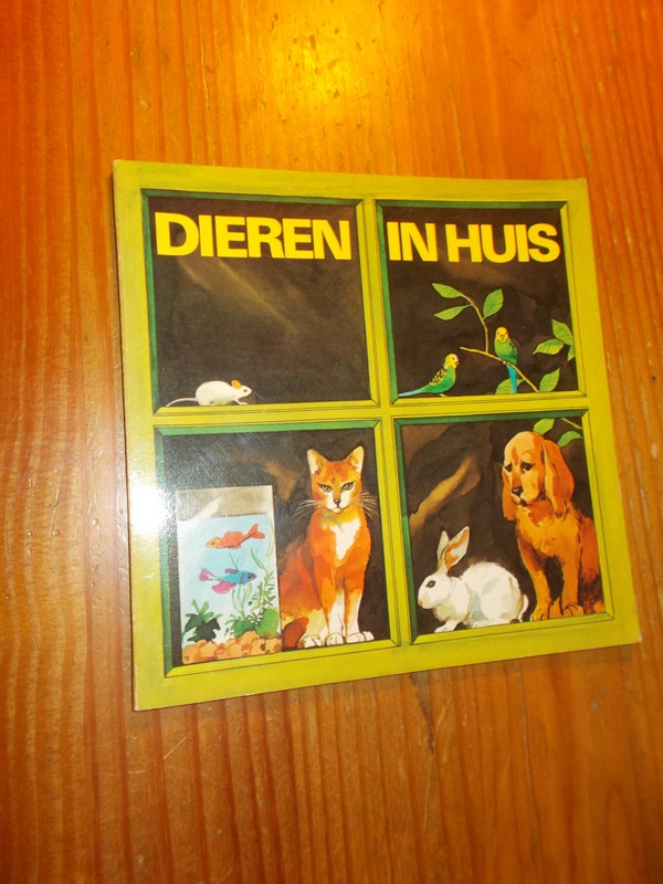 RENSENBRINK, HAN, - Dieren in huis.