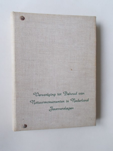 RED.- - Natuurmonumenten. Jaarverslag en mededelingen 1960-1966.