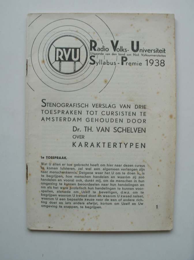 SCHELVEN, TH. VAN, - Karaktertypen. Stenografisch verslag van drie toespraken tot cursisten te Amsterdam.